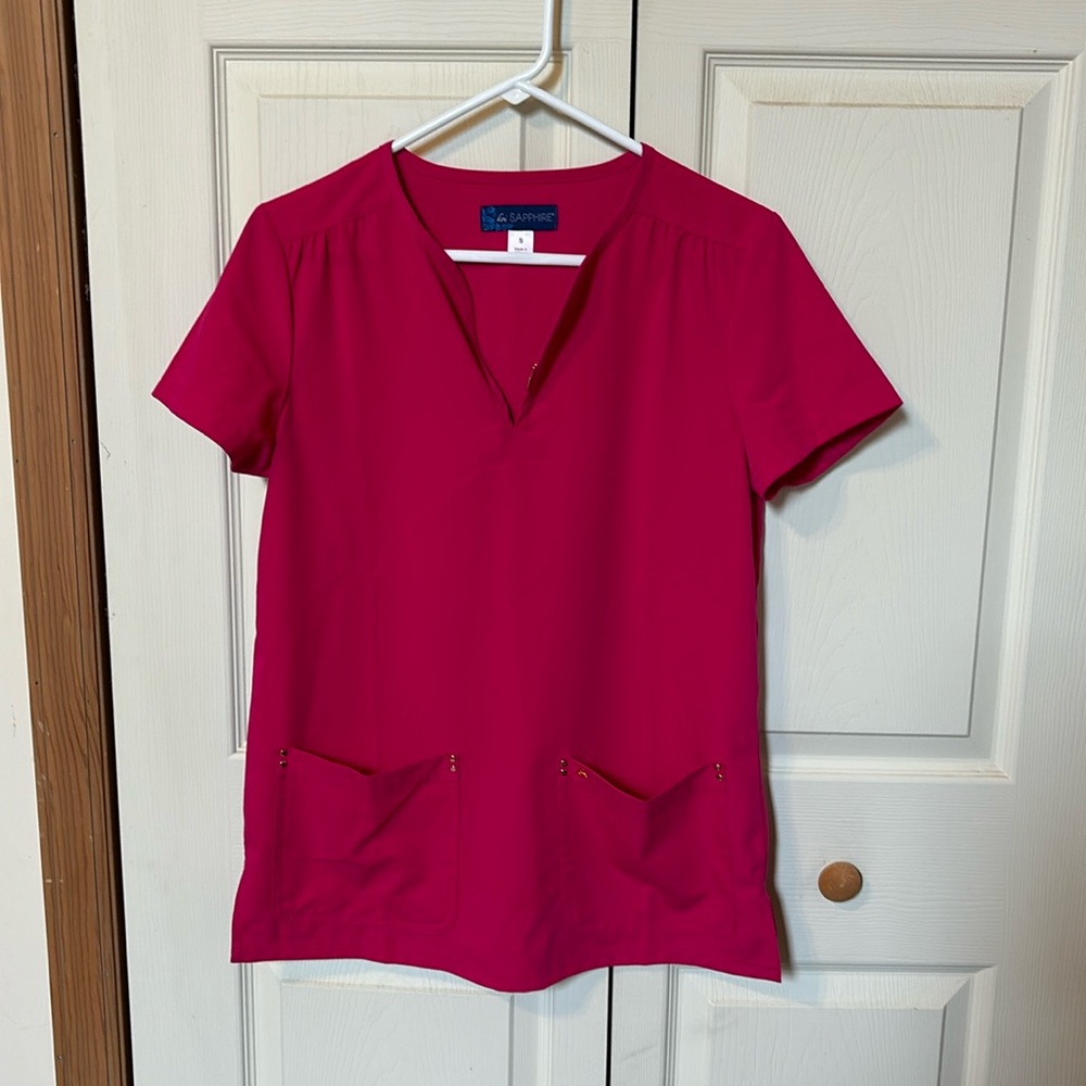 Koi Scrub Top New W/O tags